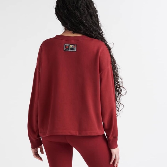 NWT Nike Fleece Crew Sweatshirt - Picture 3 of 7